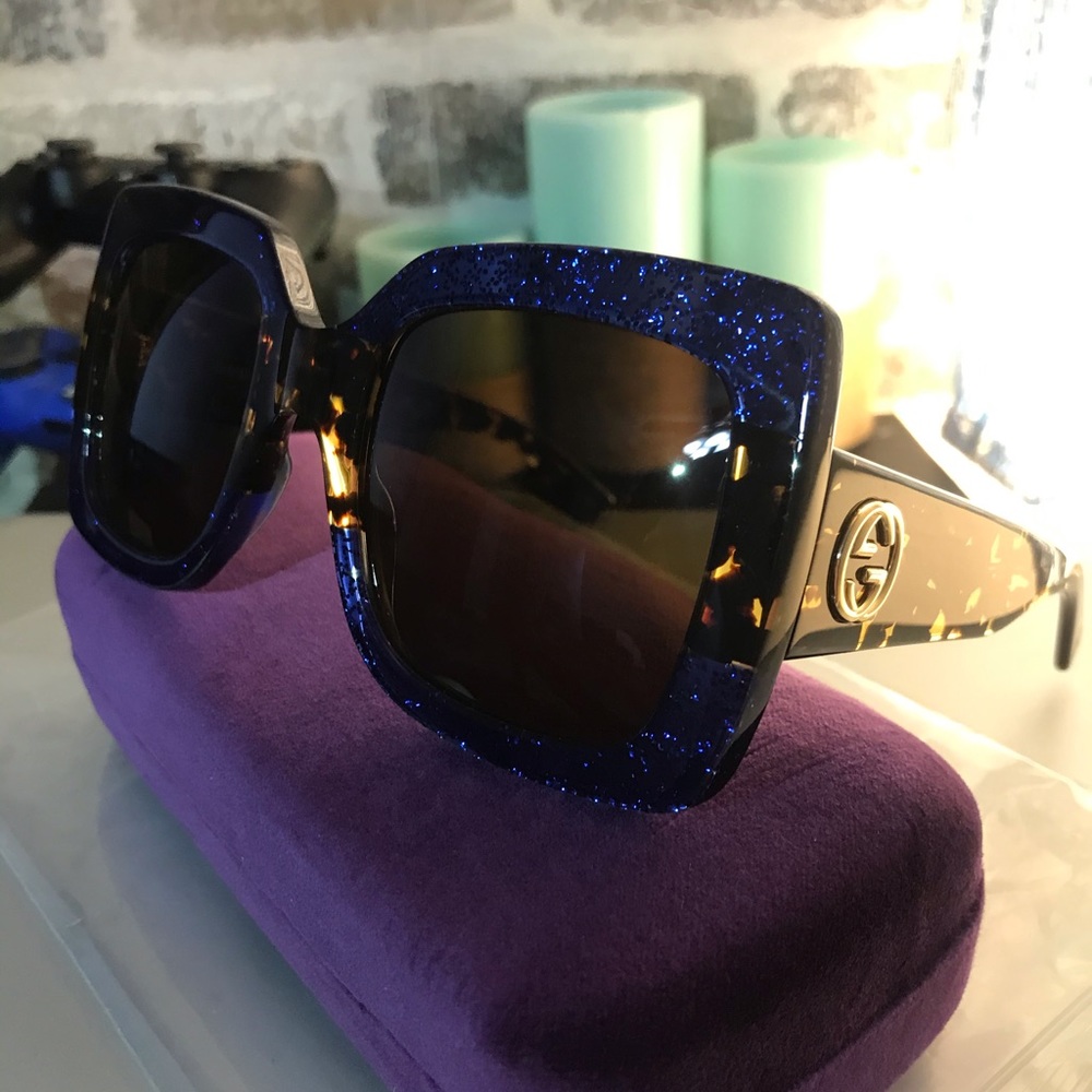 ❌SOLD Gucci Sunglasses - Picture 2 of 11